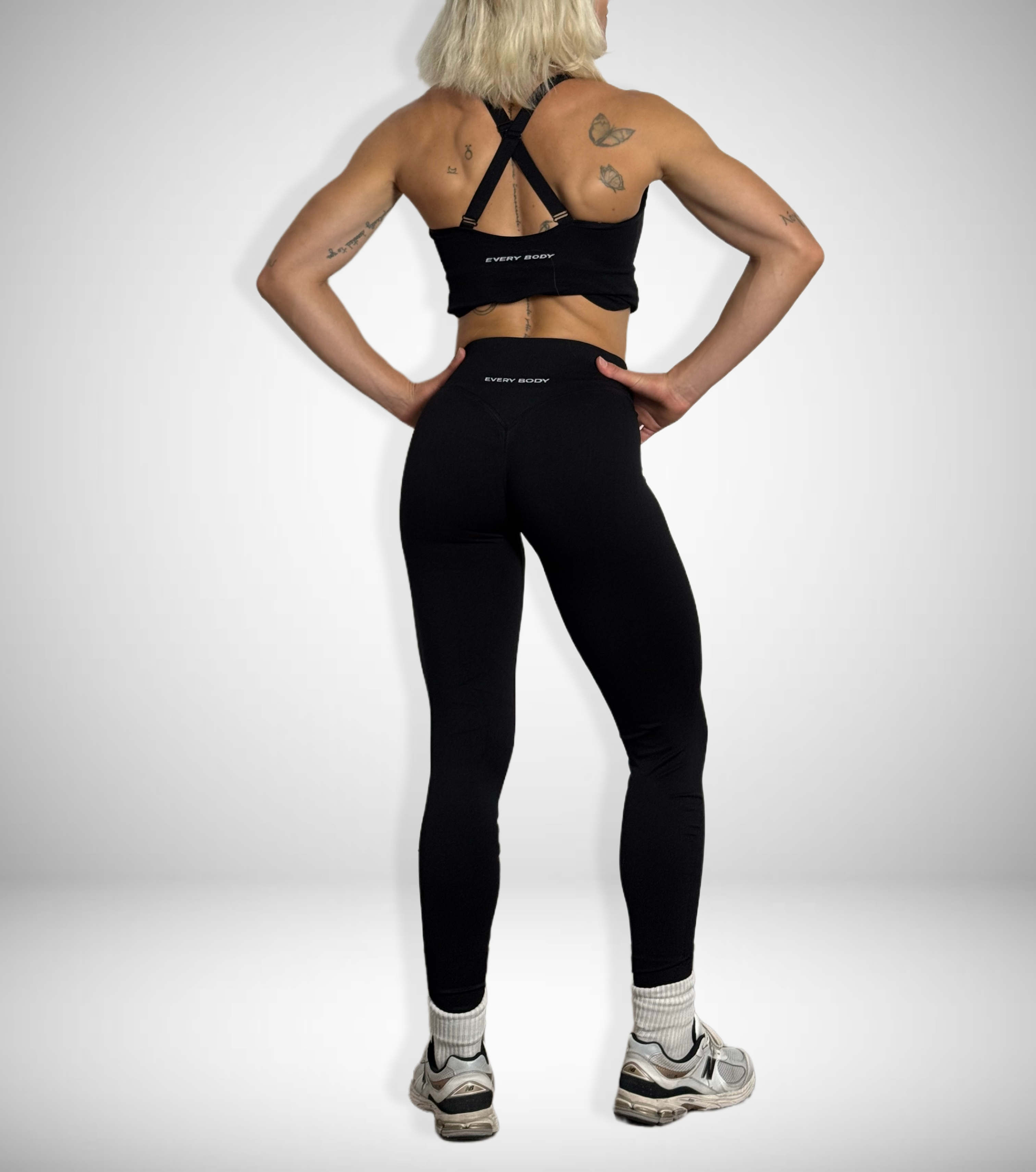 PERFORMANCE LEGGINGS — VICTORY BLACK