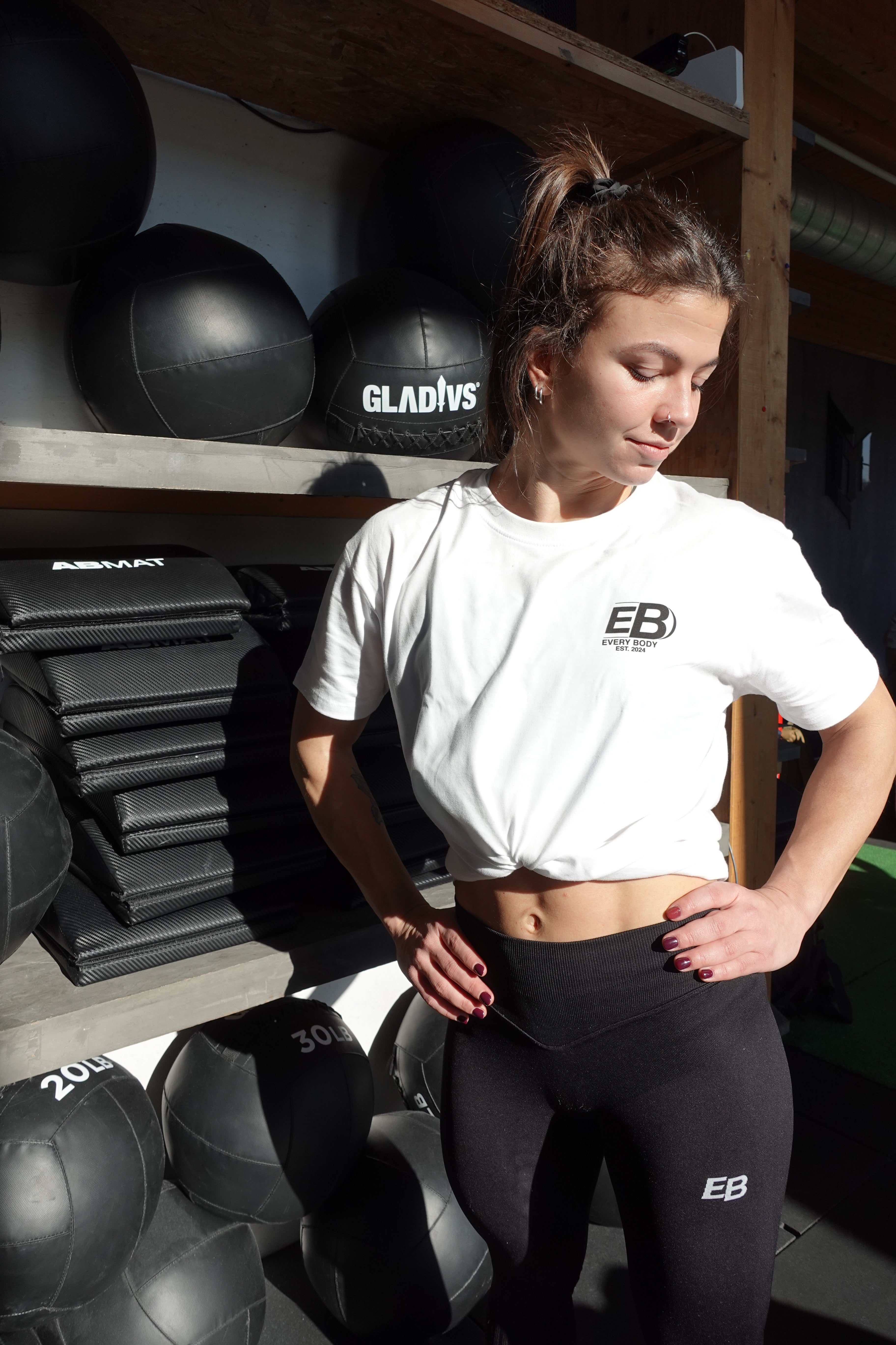 PERFORMANCE LEGGINGS — VICTORY BLACK