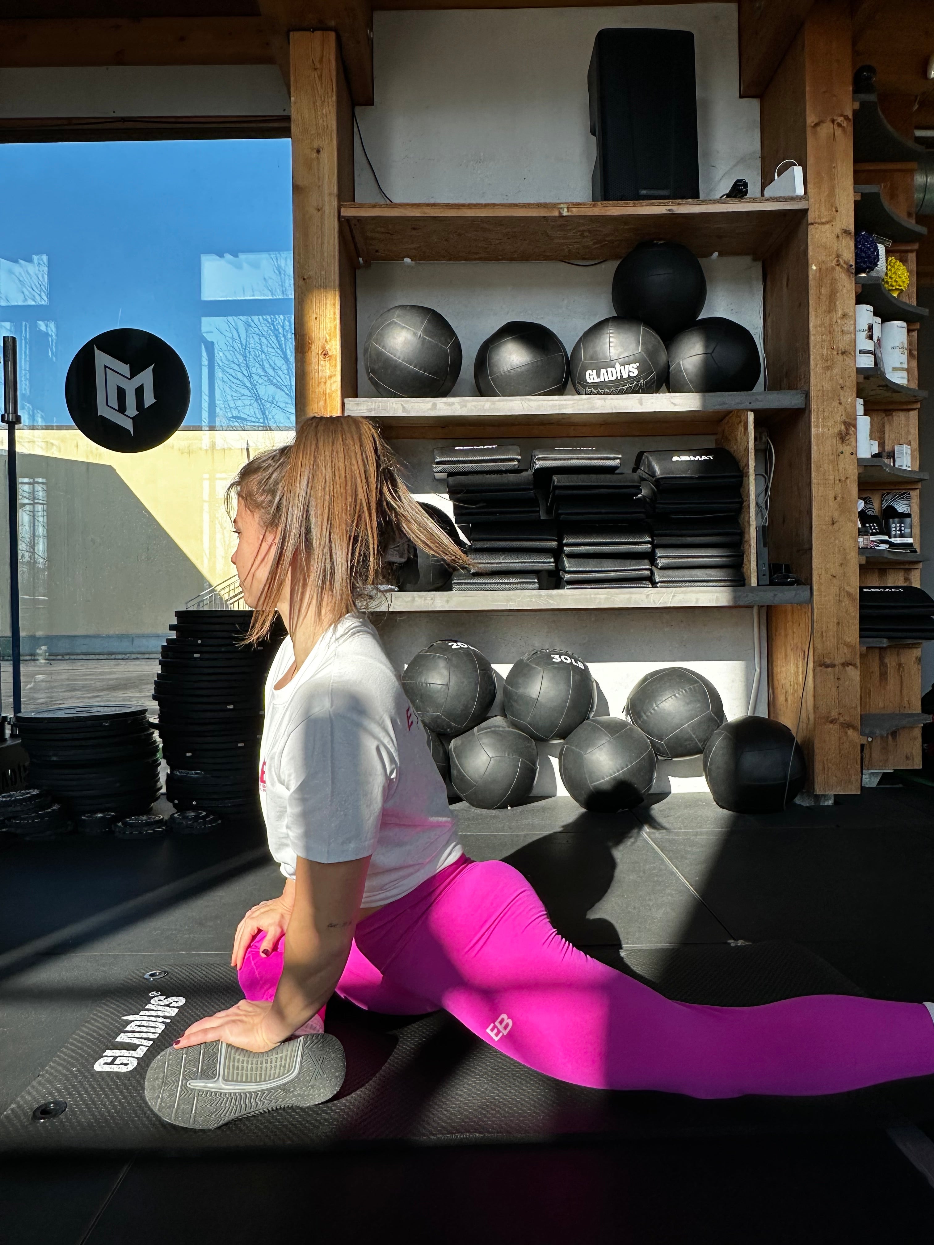 PERFORMANCE LEGGINGS — POWERHOUSE FUCHSIA